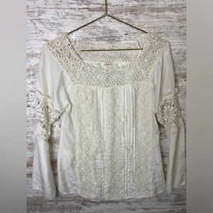 Sundance Sz XS 100% silk blouse crochet detail. Boho delicate EUC